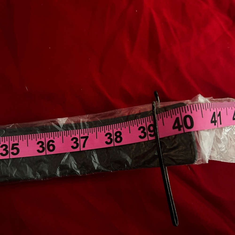 Black Leather Belt with Yellow Box - Picture 7 of 7